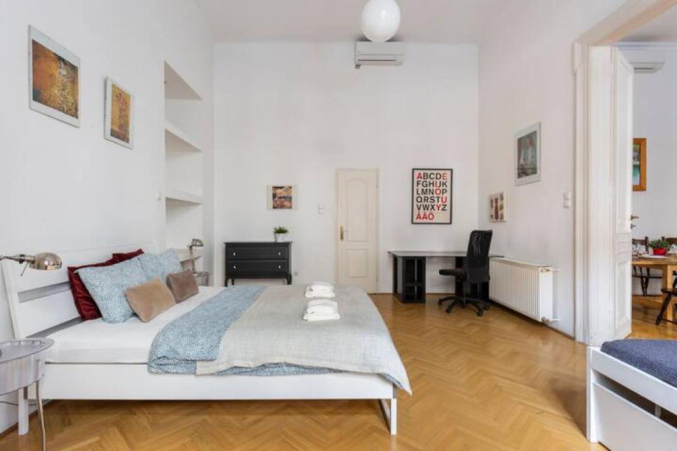 Bourgeois Elegance In The Heart Of Budapešť Exteriér fotografie