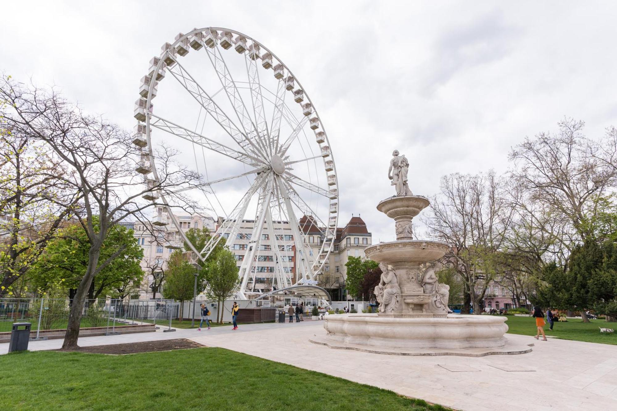 Bourgeois Elegance In The Heart Of Budapešť Exteriér fotografie