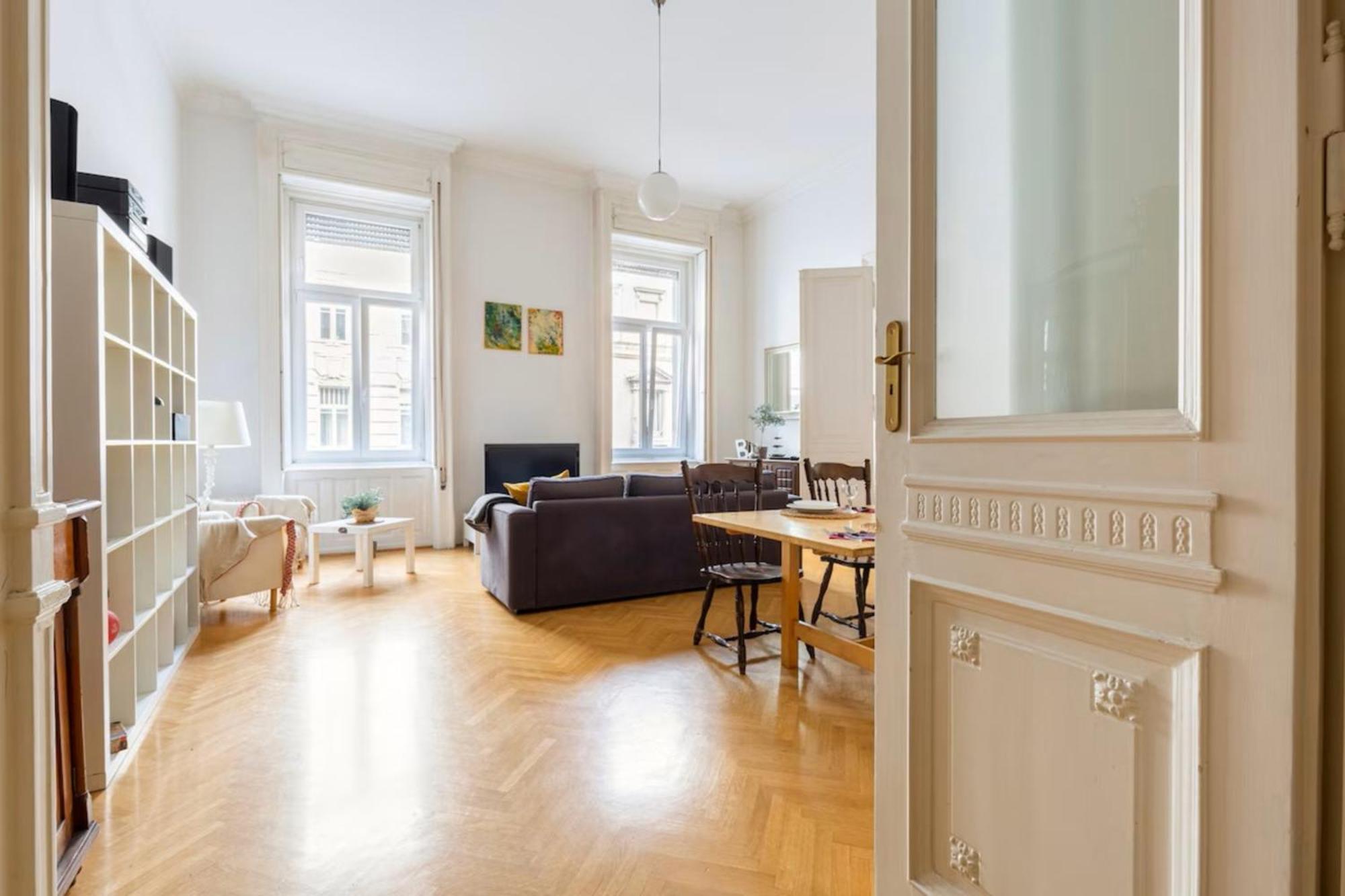 Bourgeois Elegance In The Heart Of Budapešť Exteriér fotografie